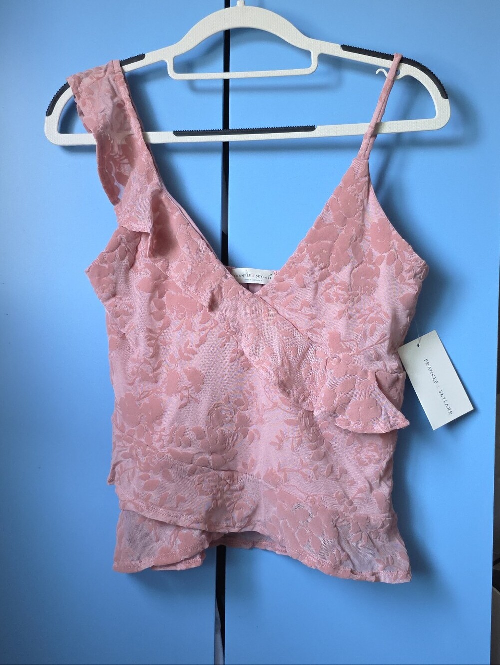 Coquette NWT Frankee & Skylarr Pink Floral Burnout Ruffle Camisole Top - M